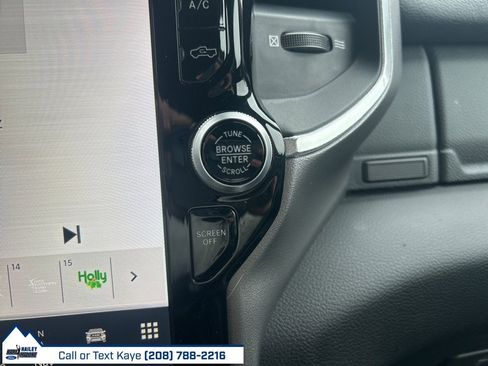 Used 2022 RAM 1500 Laramie image 34