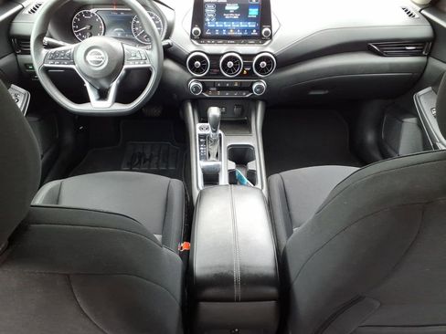 Used 2023 Nissan Sentra SV FWD image 10