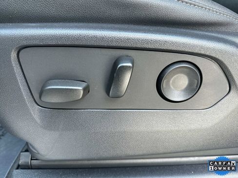 Certified 2022 GMC Sierra 1500 SLT w/ SLT Convenience Package image 22