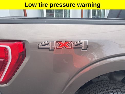 Used 2022 Ford F150 XLT image 3