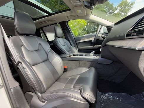 Used 2023 Volvo XC90 T8 Ultimate w/ Protection Package Premier image 22