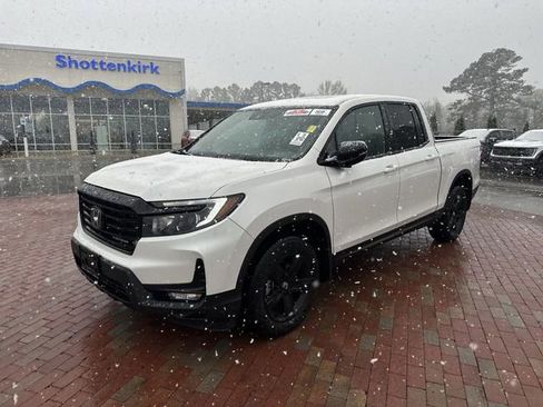 Used 2023 Honda Ridgeline Black Edition image 1