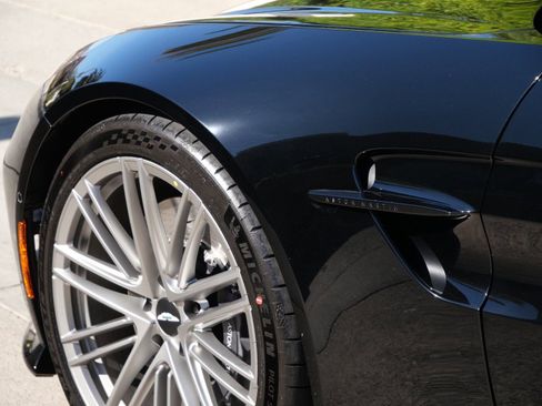 New 2026 Aston Martin V8 Vantage Convertible image 9