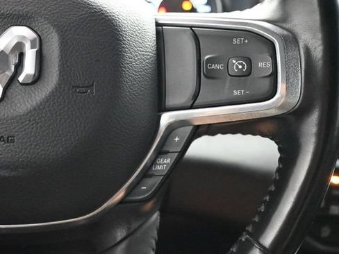 Used 2023 RAM 1500 Laramie AWD/4WD image 11