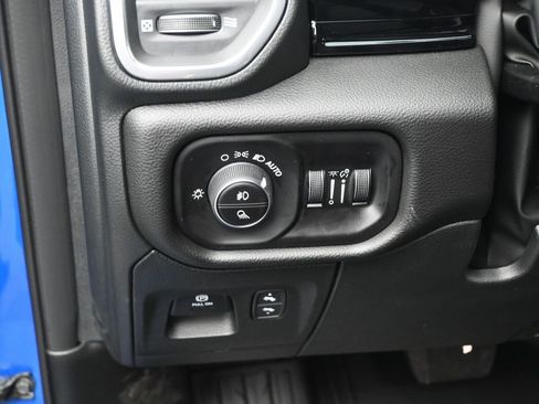 New 2026 RAM 1500 Laramie w/ Night Edition AWD/4WD image 18