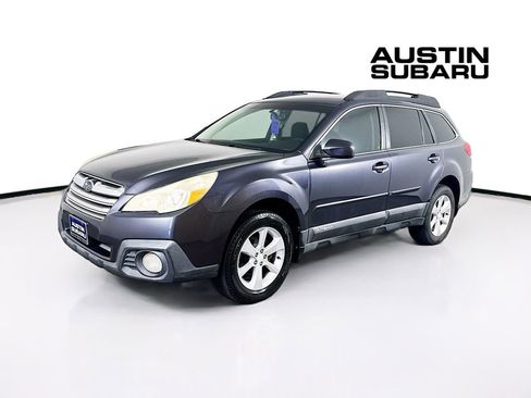 Used 2013 Subaru Outback 2.5i Premium AWD/4WD image 3