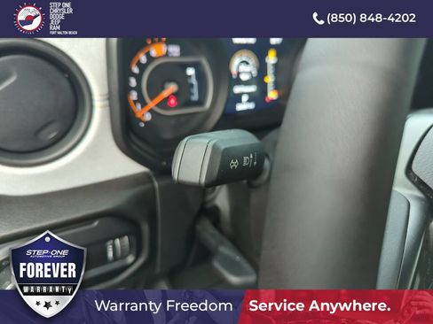 Used 2024 Jeep Wrangler Unlimited Sport AWD/4WD image 20