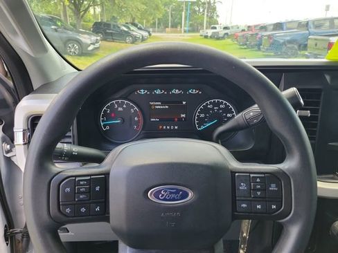 Used 2024 Ford F250 XL w/ 360-Degree Camera Package AWD/4WD image 22
