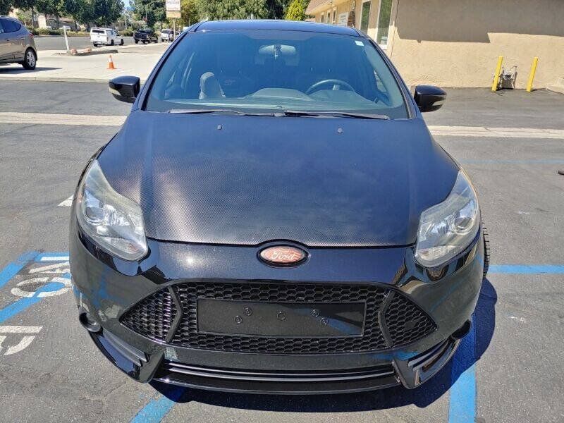 Used 2014 Ford Focus ST w/ Equipment Group 202A FWD image 2