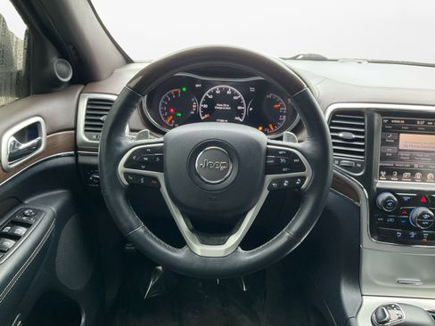 Used 2014 Jeep Grand Cherokee Overland w/ Advanced Technology Group image 13