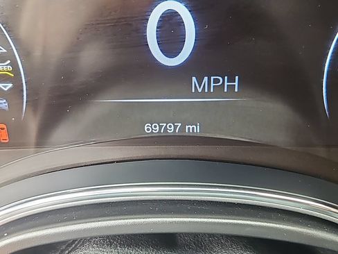 Used 2019 Jeep Grand Cherokee Limited AWD/4WD image 14