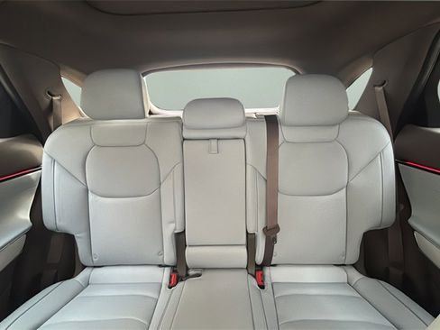 New 2026 Genesis GV70 2.5T Advanced image 23