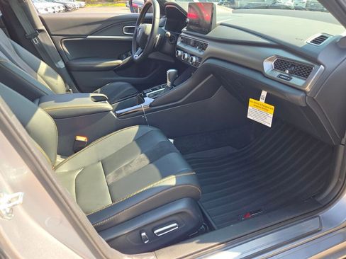 Used 2026 Acura Integra A-Spec FWD image 9