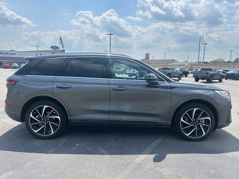 Used 2023 Lincoln Corsair Grand Touring w/ Equipment Group 302A AWD/4WD image 8