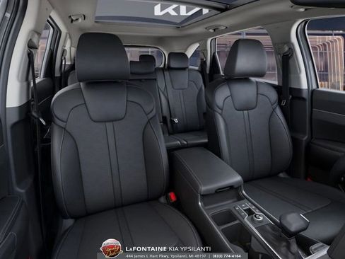 New 2025 Kia Sorento S w/ Panoramic Sunroof Package image 17