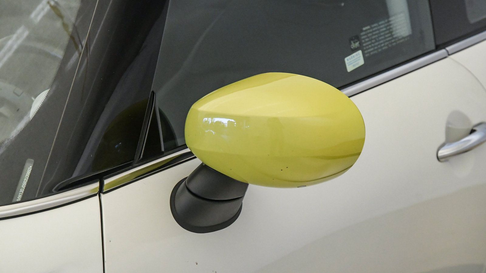 Used 2024 MINI Cooper SE FWD image 10