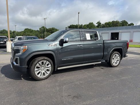 Used 2021 GMC Sierra 1500 Denali w/ Denali Ultimate Package AWD/4WD image 11