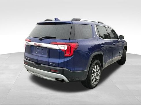 Used 2023 GMC Acadia SLE w/ Driver Convenience Package image 2