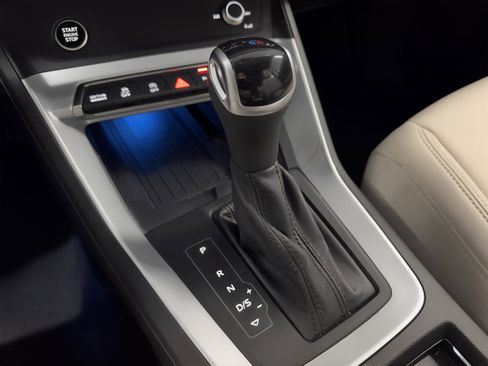 Used 2024 Audi Q3 2.0T Premium Plus image 25