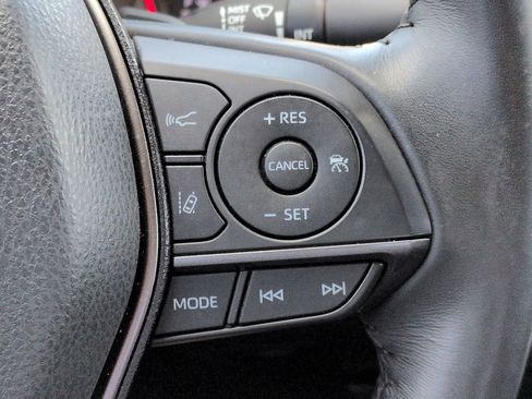 Used 2022 Toyota Camry XSE FWD image 27