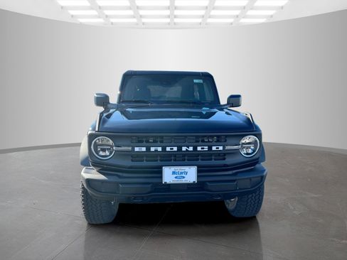 New 2025 Ford Bronco Base w/ Sasquatch Package image 2