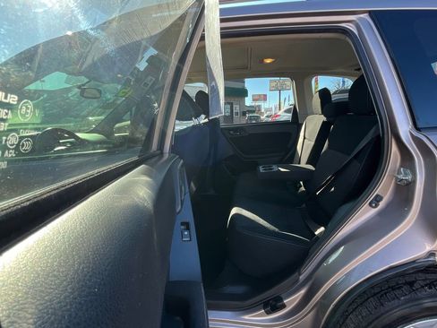 Used 2015 Subaru Forester 2.5i Premium w/ Popular Package #2 image 20