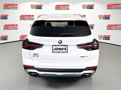 Used 2023 BMW X3 xDrive30i w/ Convenience Package AWD/4WD image 16