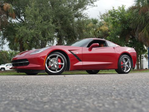 Used 2014 Chevrolet Corvette Stingray Coupe w/ 2LT Preferred Equipment Group RWD image 7