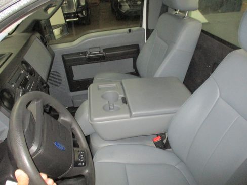 Used 2016 Ford F350 XL w/ Power Equipment Group AWD/4WD image 19