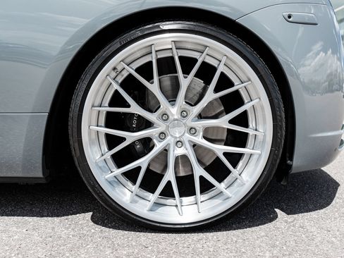 Used 2020 Rolls-Royce Dawn RWD image 17