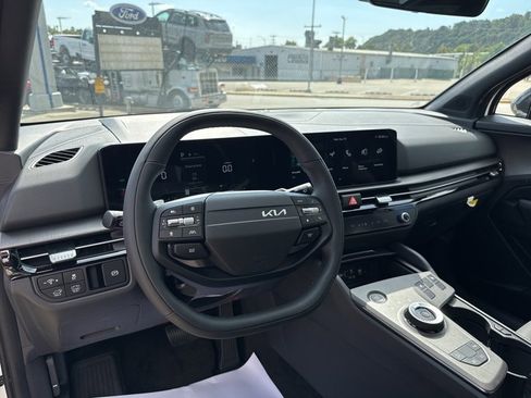 New 2026 Kia Sportage X-Line image 24