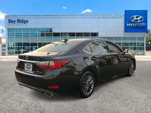 Used 2018 Lexus ES 350 image 4