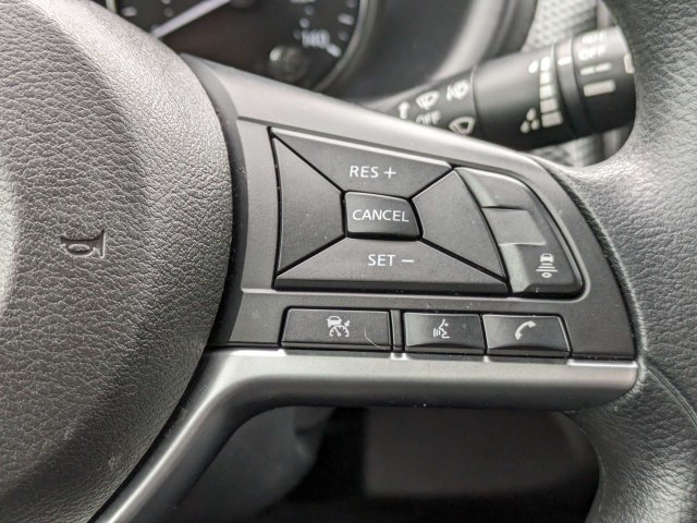 Used 2022 Nissan Kicks SV FWD image 25