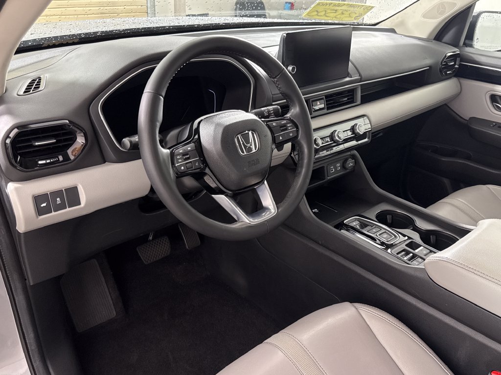 Used 2024 Honda Pilot EX-L image 13