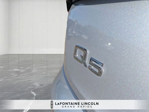 Used 2024 Audi Q5 2.0T Premium Plus image 10