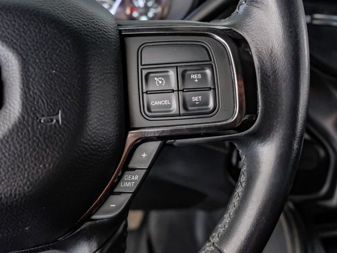 Used 2022 RAM 2500 Limited AWD/4WD image 17
