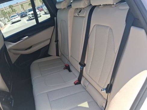 Used 2024 BMW X3 xDrive30i w/ Convenience Package AWD/4WD image 16