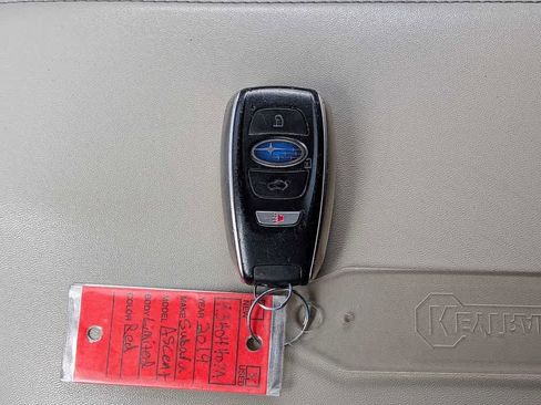 Used 2019 Subaru Ascent Limited image 34