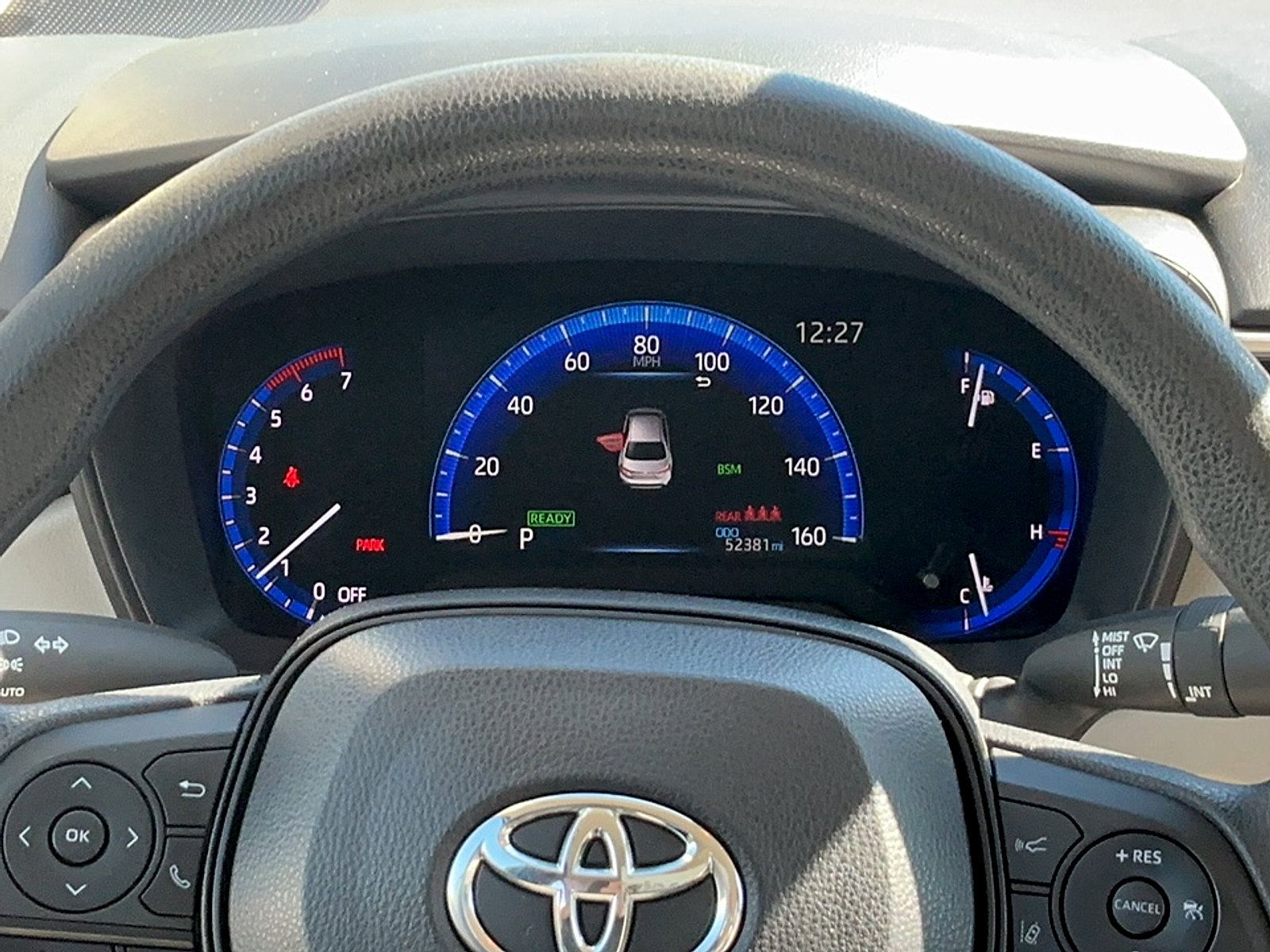Used 2022 Toyota Corolla LE FWD image 14