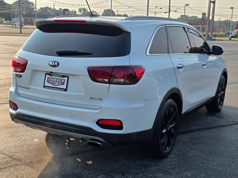 Used 2020 Kia Sorento EX FWD image 16