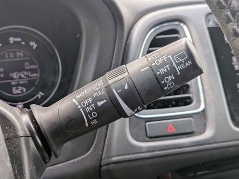Used 2017 Honda HR-V EX-L image 16