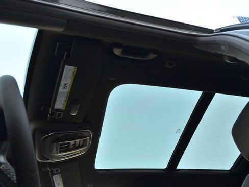 New 2025 Jeep Grand Cherokee Limited image 30