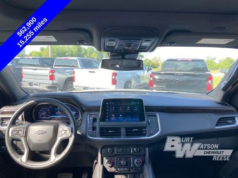 Used 2023 Chevrolet Tahoe Z71 w/ Luxury Package AWD/4WD image 22