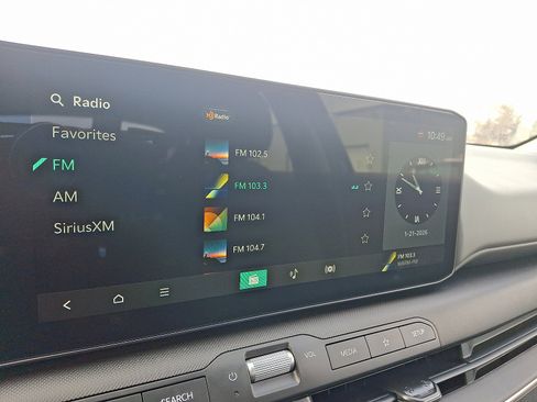 Used 2025 Kia K4 LXS image 16