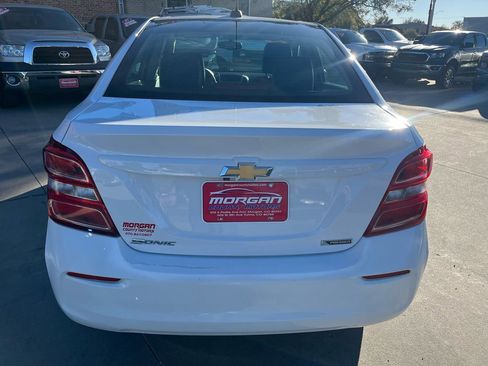 Used 2019 Chevrolet Sonic Premier image 4