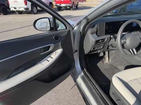 Used 2025 Hyundai Sonata SEL image 23