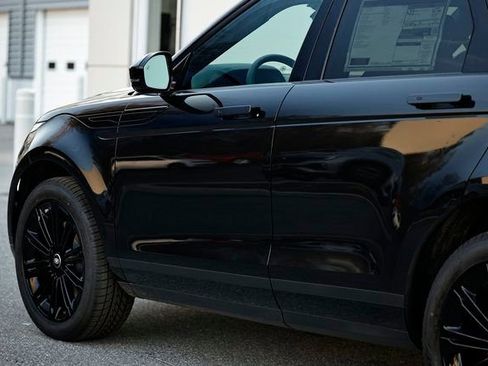 New 2026 Land Rover Range Rover Evoque S image 8