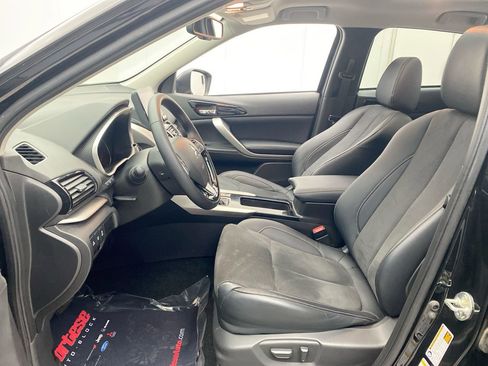Used 2024 Mitsubishi Eclipse Cross AWD image 14