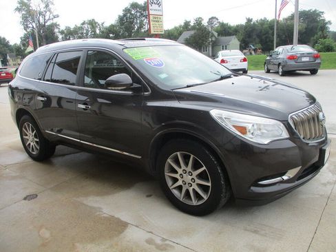 Used 2017 Buick Enclave Leather AWD/4WD image 18