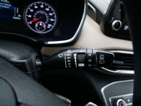 Used 2022 Hyundai Santa Fe SE w/ Cargo Package image 33